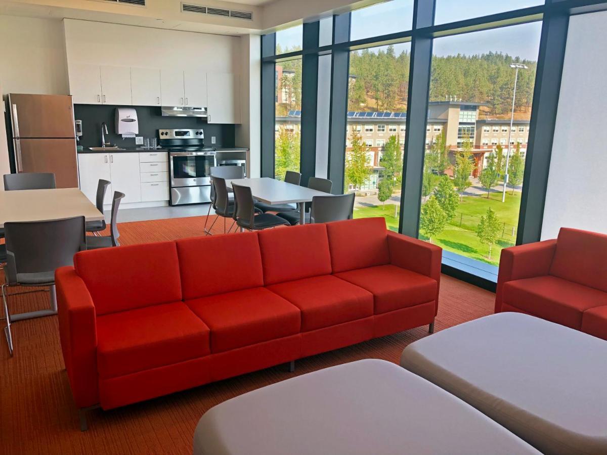 Ubc Okanagan Campus Келоуна Екстер'єр фото
