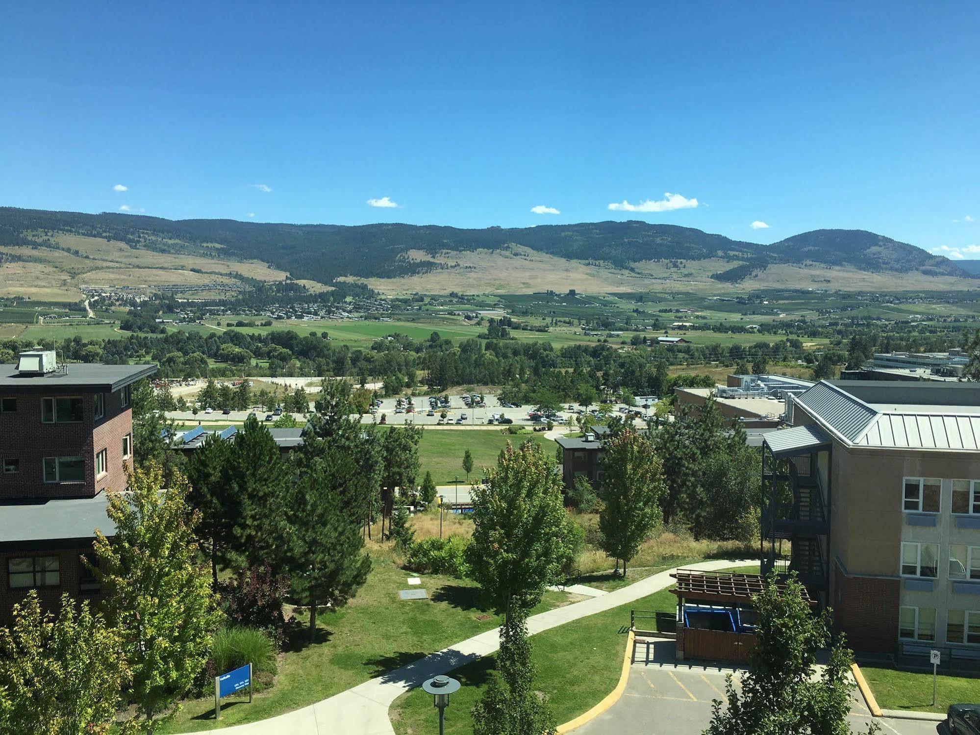 Ubc Okanagan Campus Келоуна Екстер'єр фото